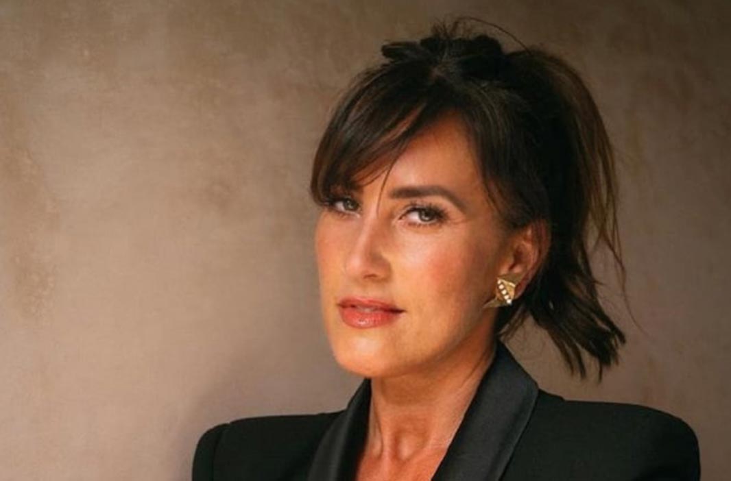 Lucinda Belle
Artist + Entrepreneur
EUPHORICA